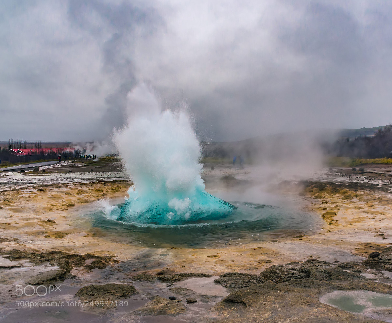 Nikon D7000 sample photo. Autumnal strokkur, just before photography