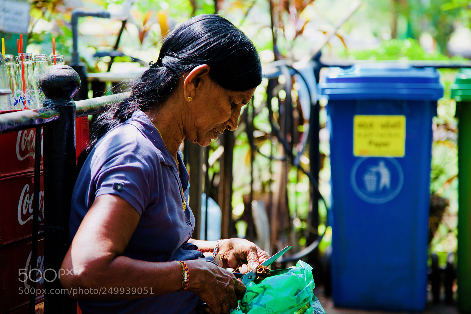 Canon EOS 5D Mark IV sample photo. Tobacco photography