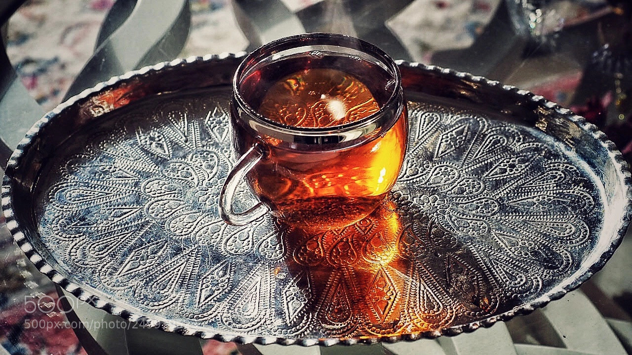 Olympus OM-D E-M10 III sample photo. Persian tea photography