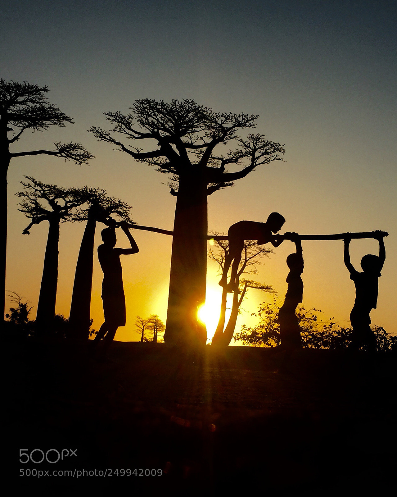Apple iPhone 6 sample photo. Sun set dance with photography