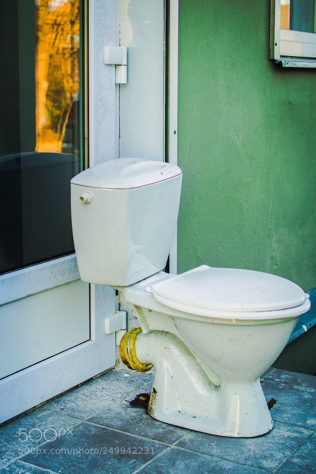 Nikon D3200 sample photo. The long wait photography