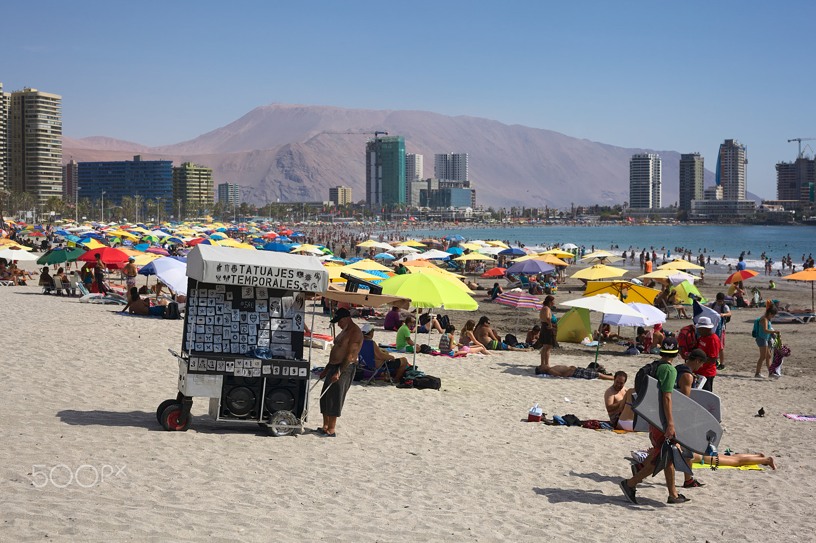 Canon EF 50mm F1.8 II sample photo. Cavancha beach in iquique, chile photography