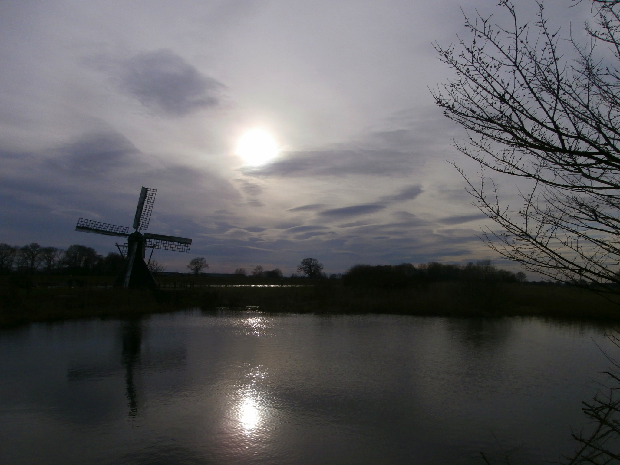 Olympus VR340,D750 sample photo. Lenticularis clouds photography