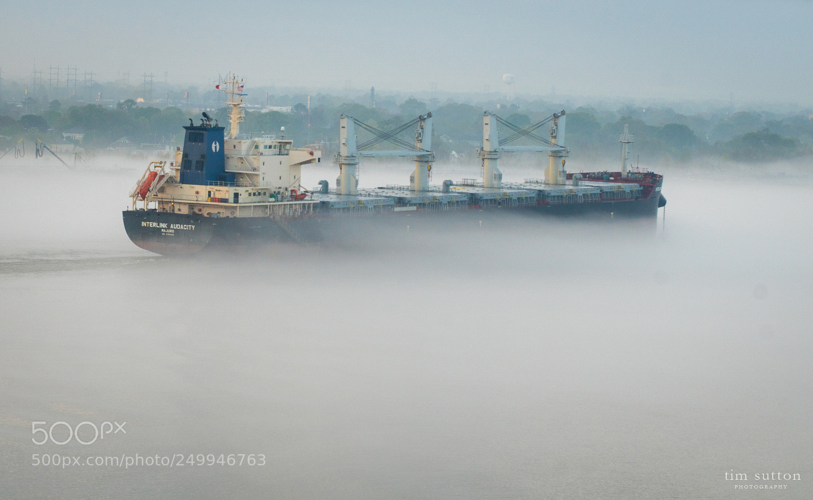 Sony ILCA-77M2 sample photo. Mississippi ghost ship photography