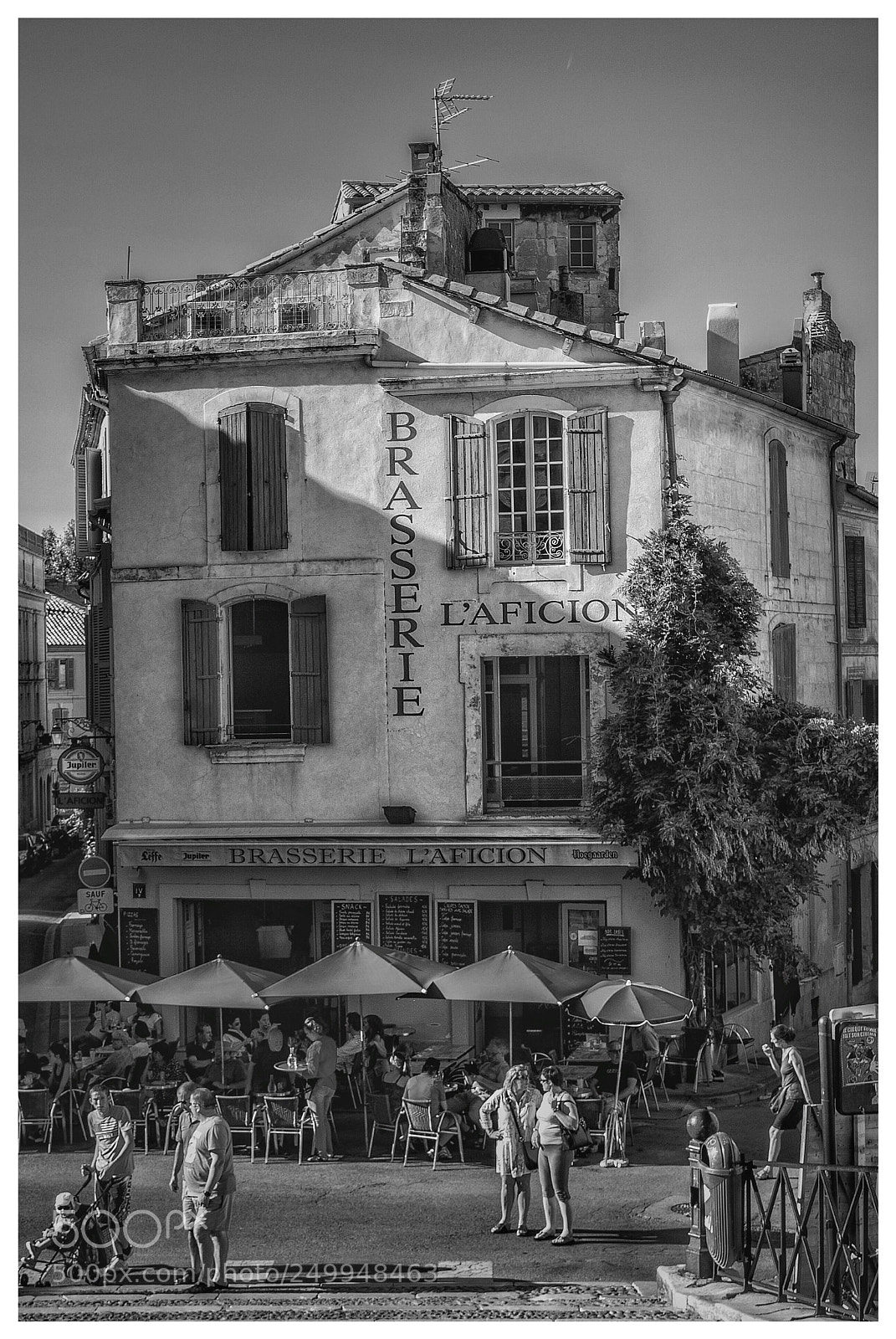 Nikon D60 sample photo. A facade of the photography