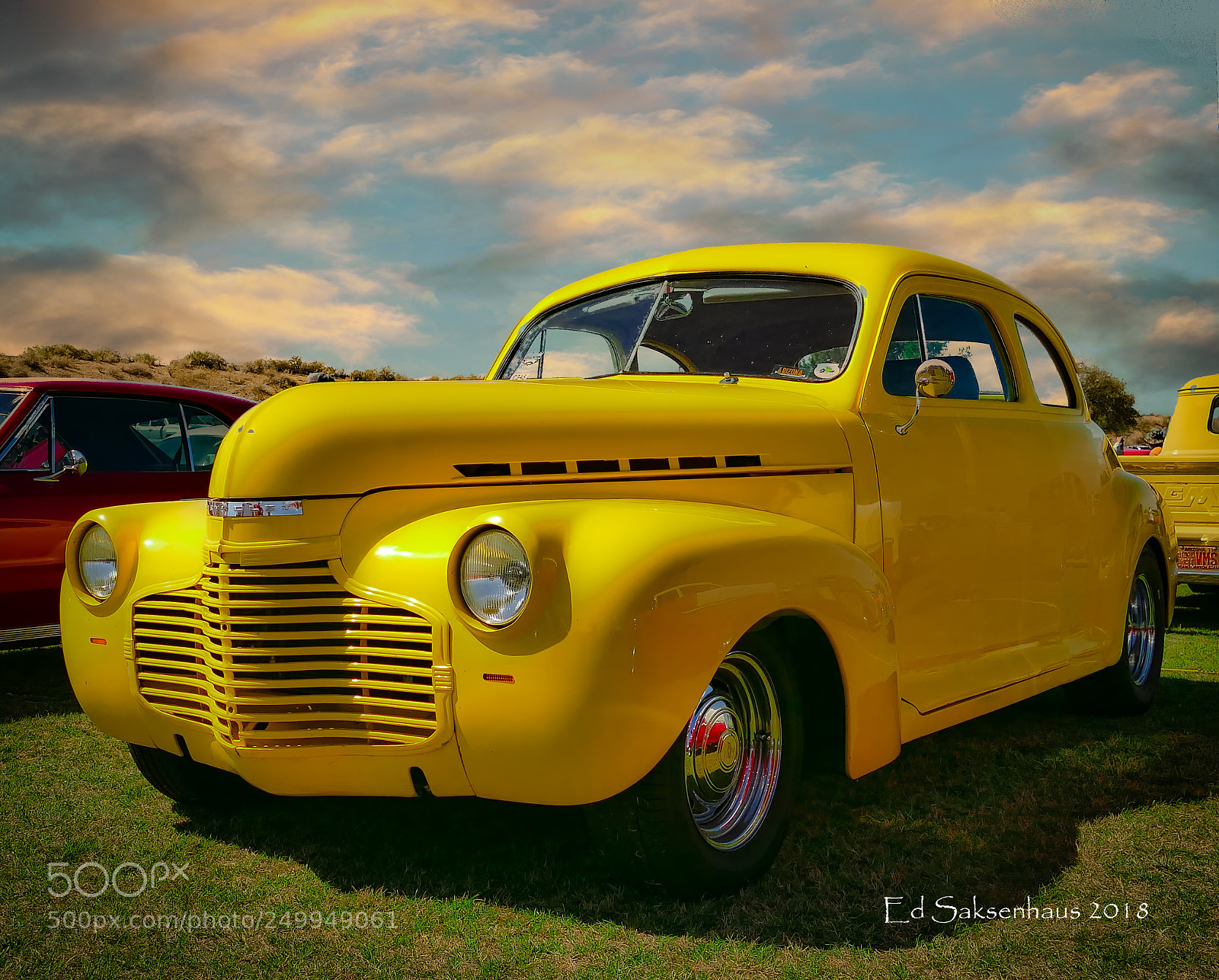 Panasonic Lumix DMC-FZ1000 sample photo. Yellow chevrolet photography