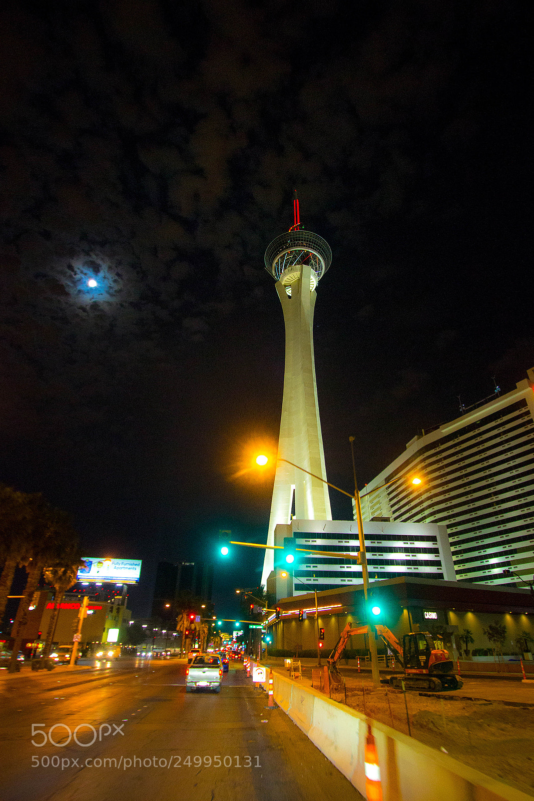 Canon EOS 600D (Rebel EOS T3i / EOS Kiss X5) sample photo. Welcome to the stratosphere photography