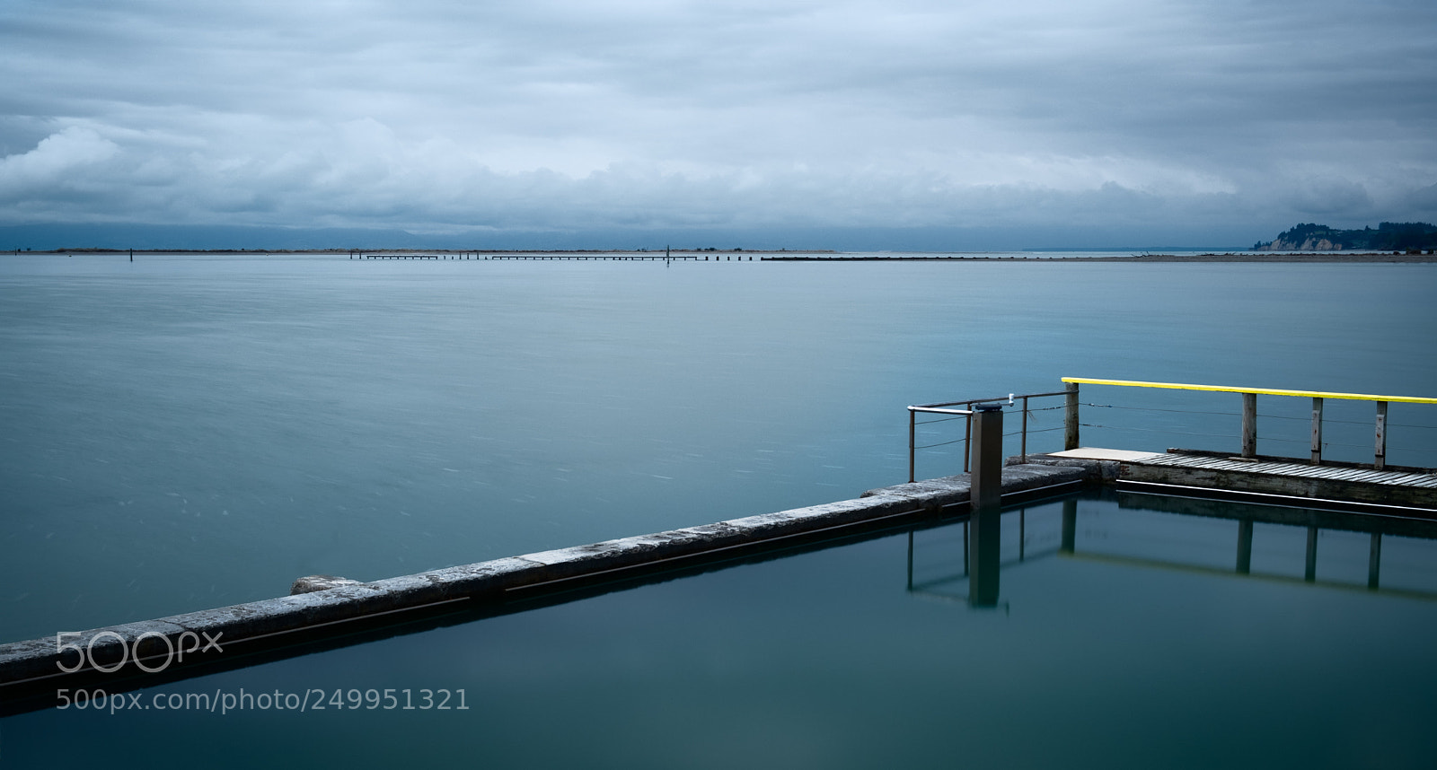 Fujifilm X-T2 sample photo. A grey day photography