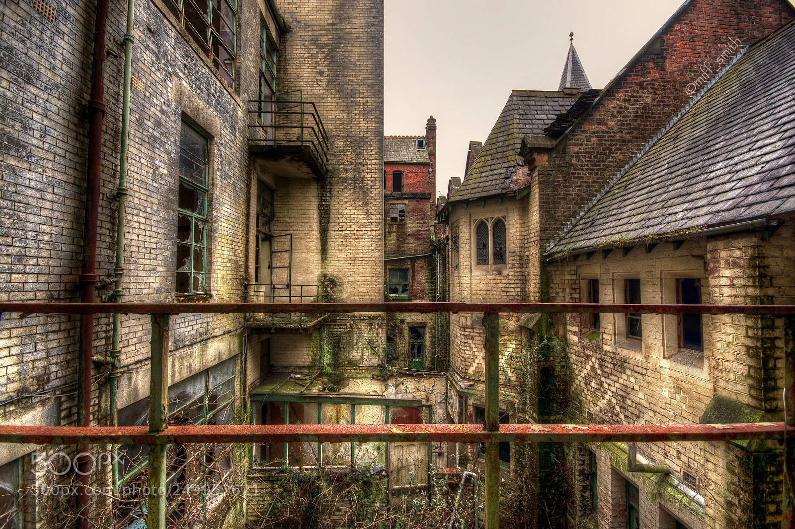 Nikon D5500 sample photo. Abandoned orphanage uk photography