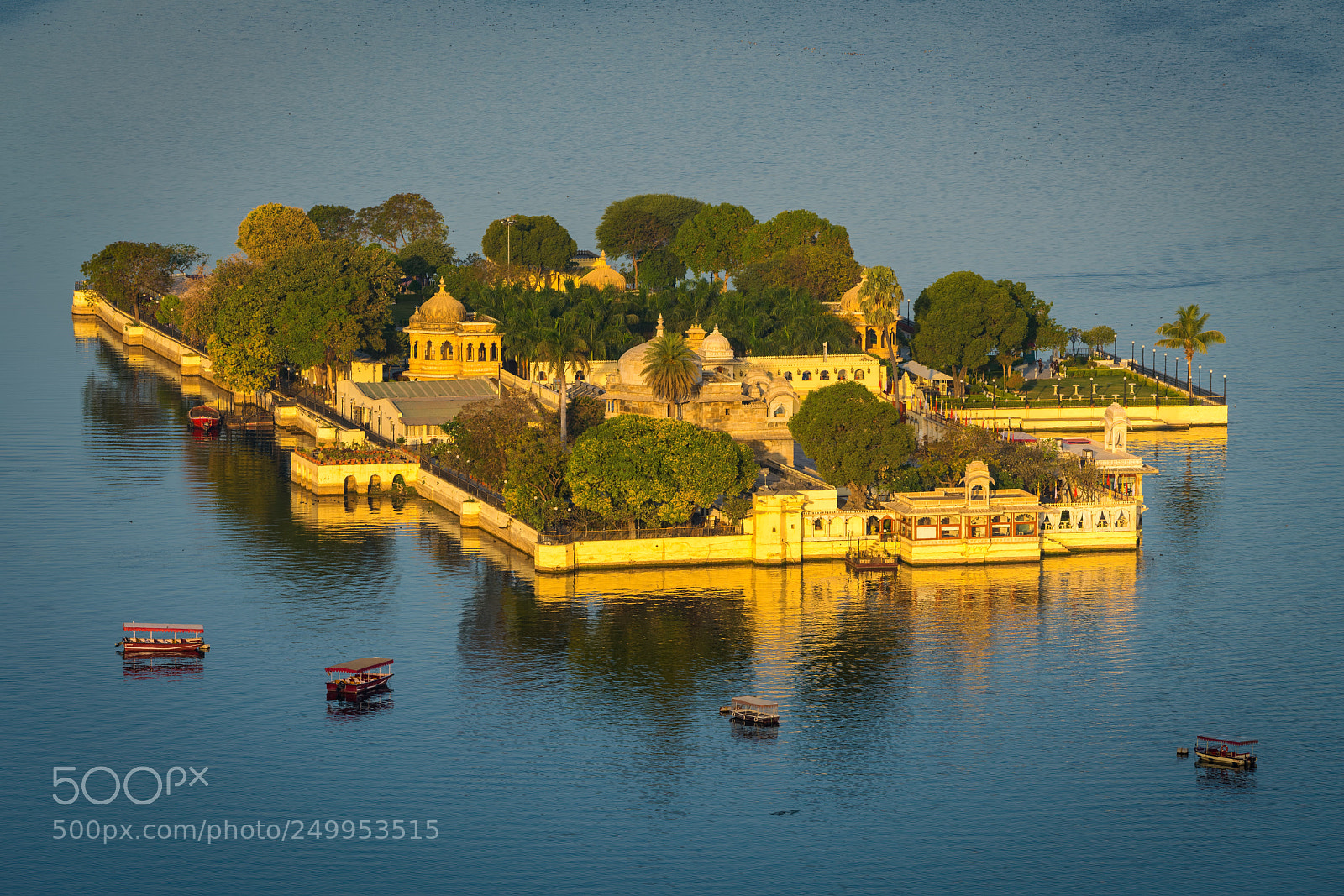 Sony a7R III sample photo. Jag mandir palace, lake photography