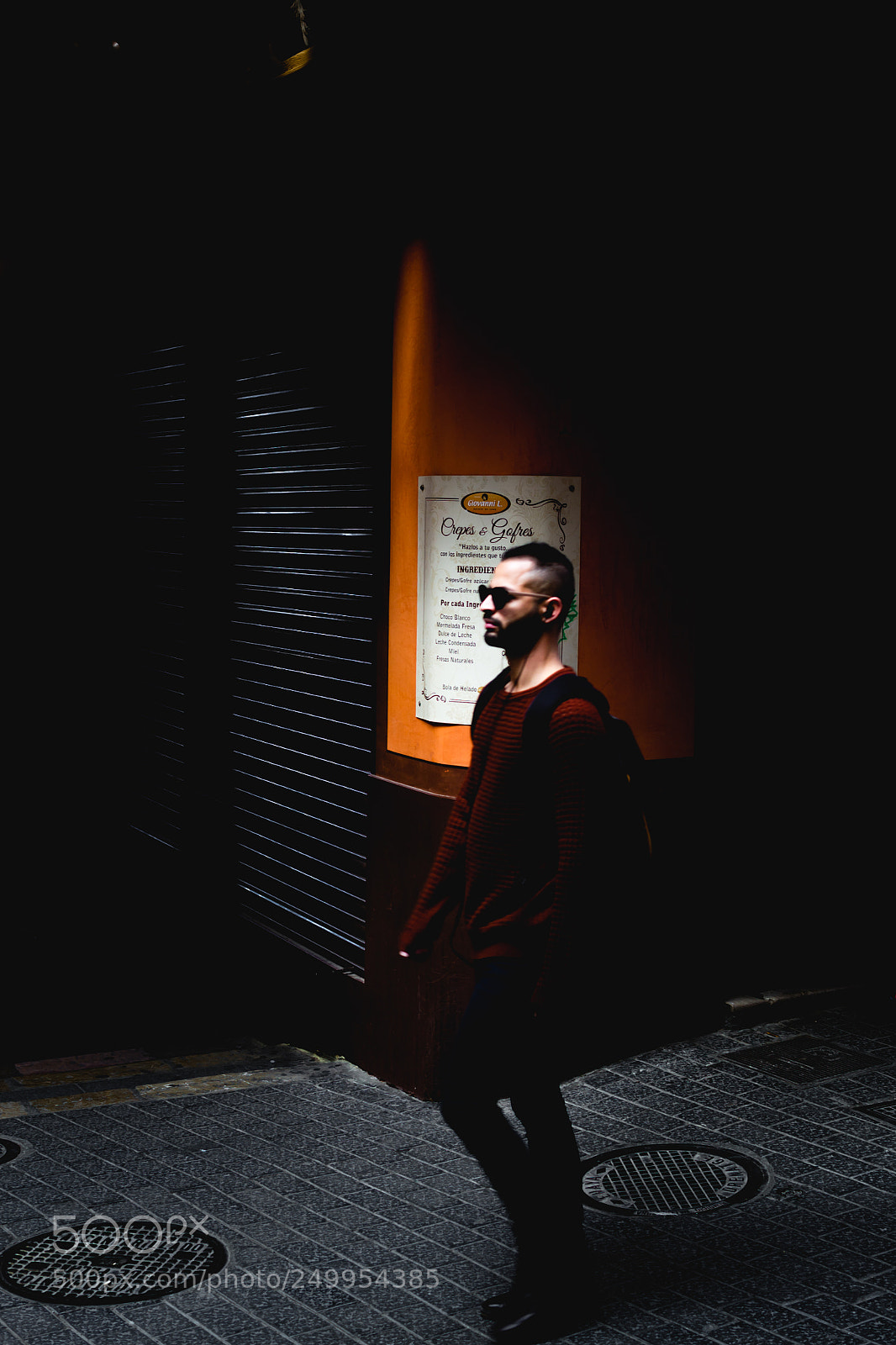 Nikon D3100 sample photo. Light hunting photography