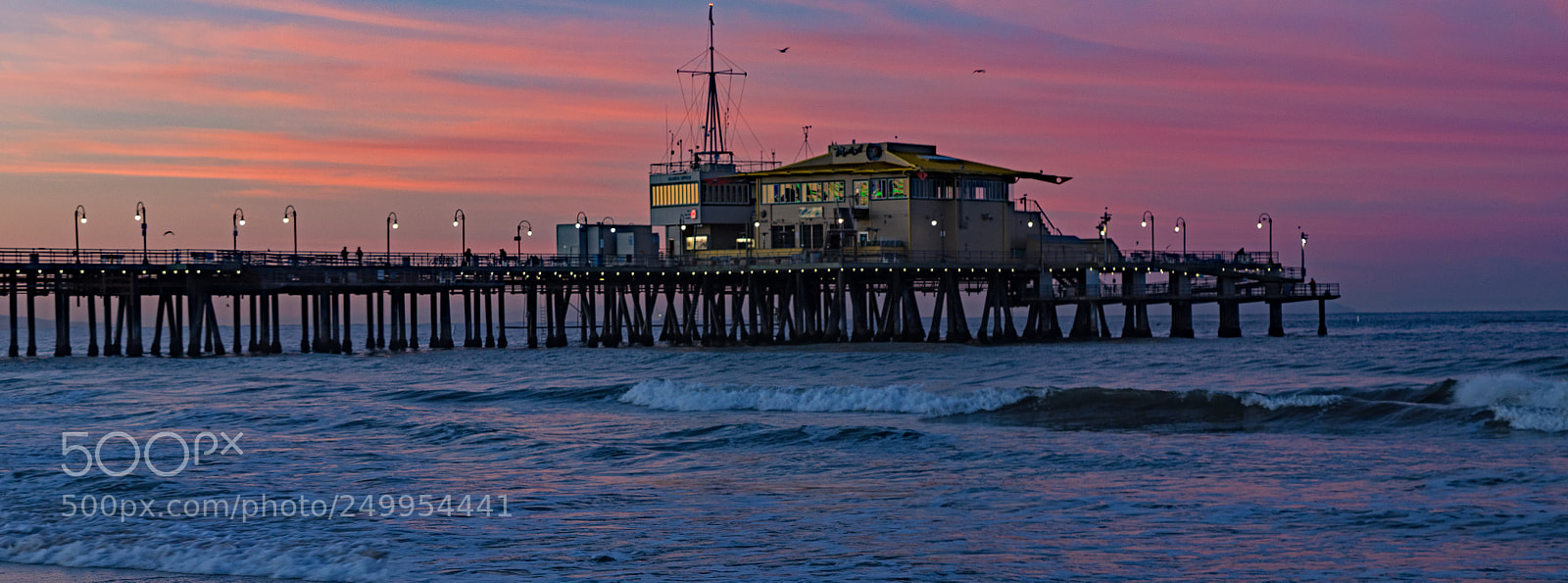 Canon EOS 80D sample photo. The pier photography