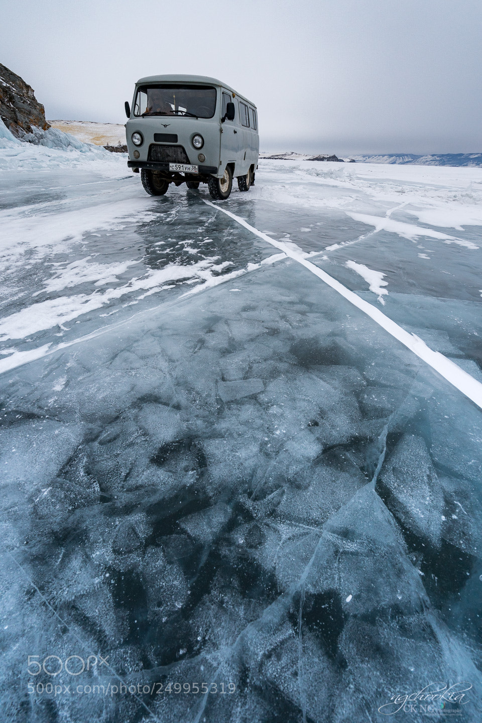Sony a9 sample photo. 冰天雪地 ii 贝加尔湖 baikal lake russia photography