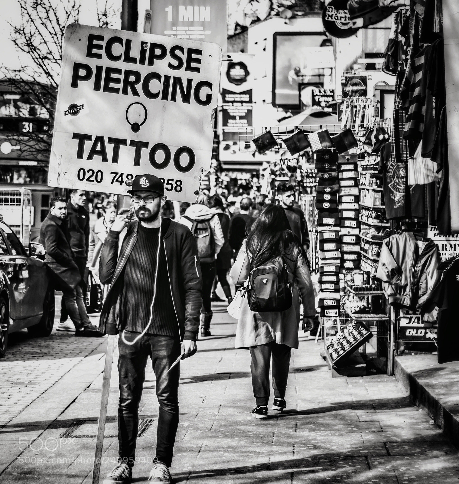 Canon EOS 70D sample photo. 1 minute piercing photography