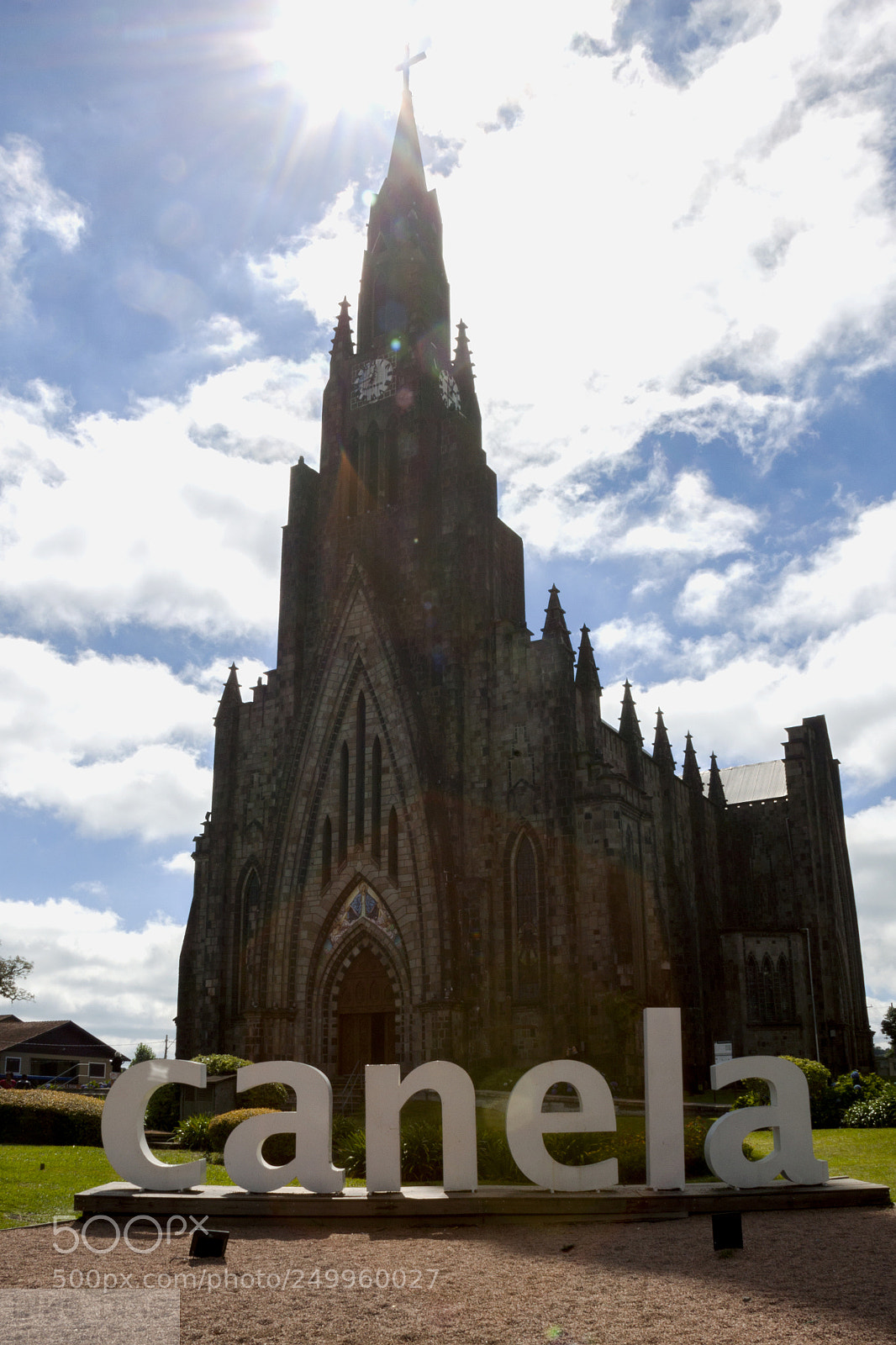 Canon EOS 500D (EOS Rebel T1i / EOS Kiss X3) sample photo. Catedral photography