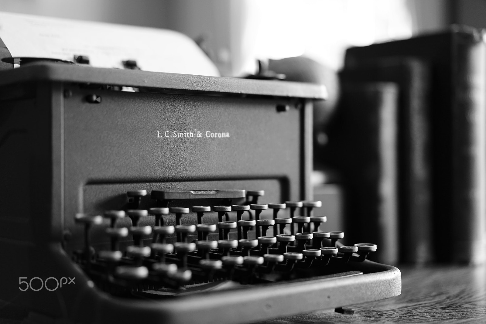 Sony Sonnar T* FE 55mm F1.8 ZA sample photo. At old diplomat's house photography