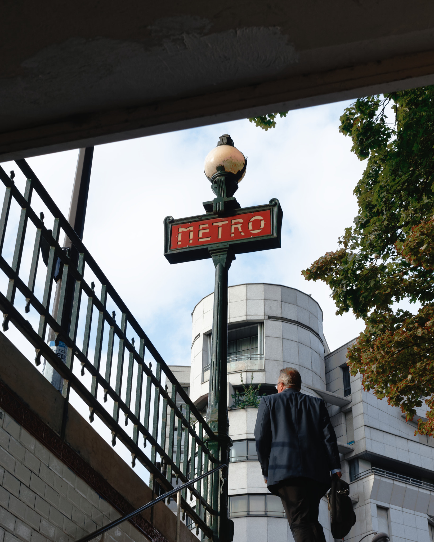 Canon EF-S 24mm F2.8 STM sample photo. Going home photography
