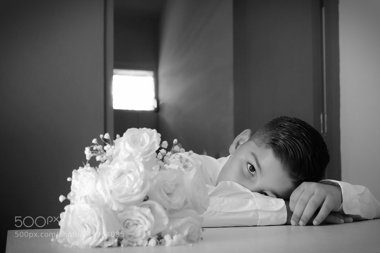 Fujifilm X100T sample photo. Bored  at the wedding photography