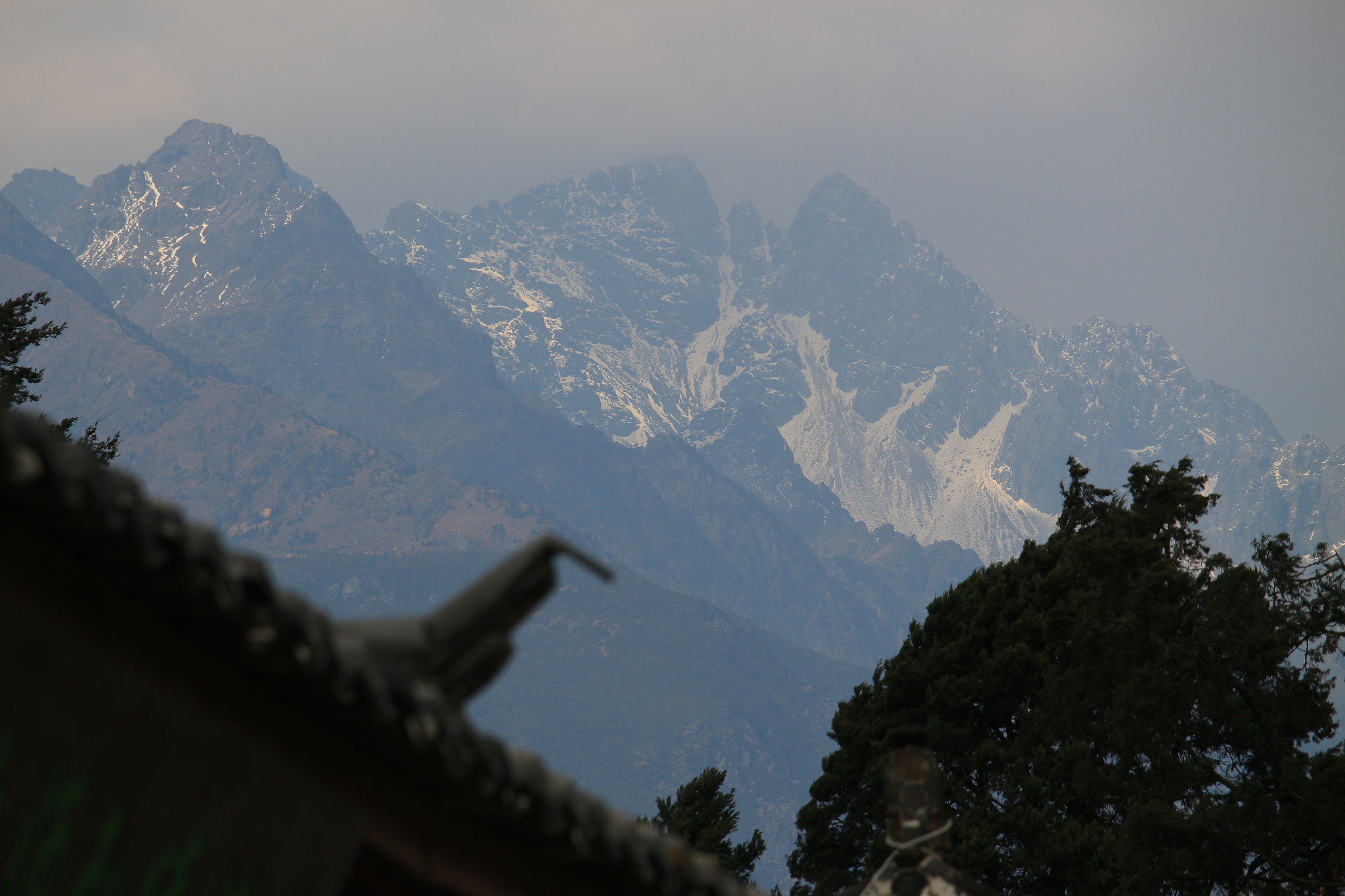 Canon EOS M2 sample photo. Mountains and heritage photography