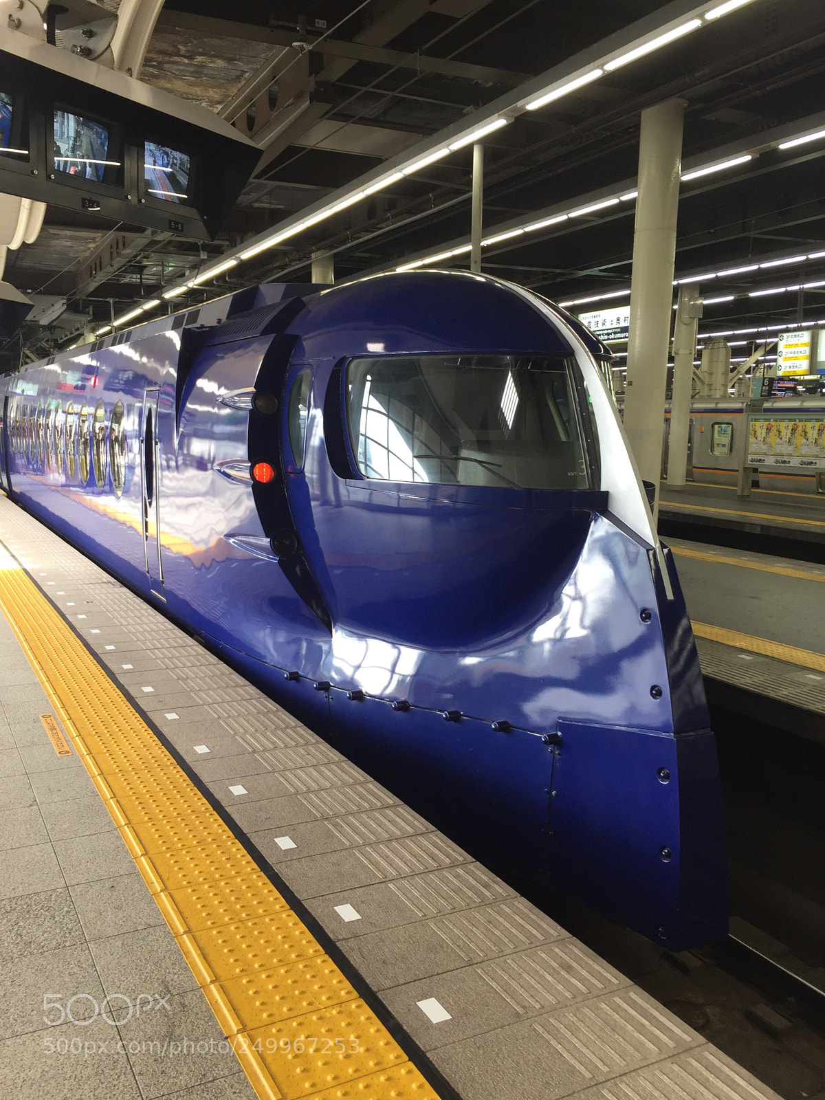 Apple iPhone 6 sample photo. Shinkansen photography