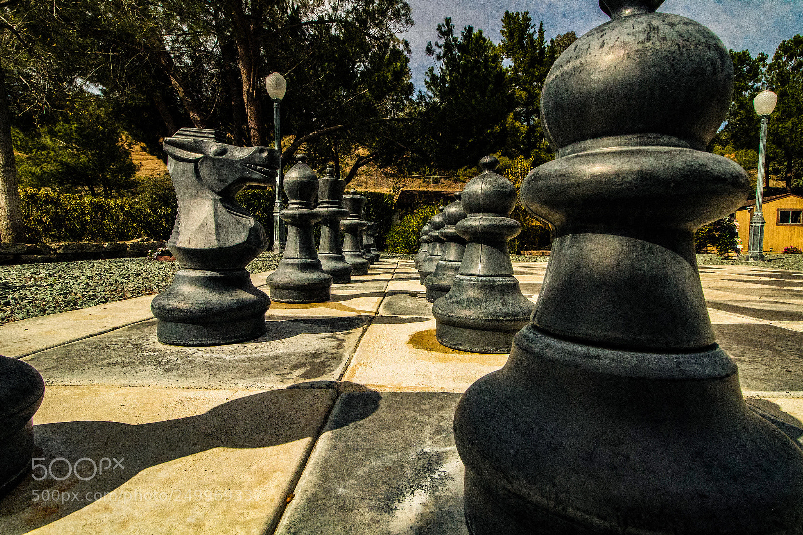 Canon EOS 1300D (EOS Rebel T6 / EOS Kiss X80) sample photo. Giant chess photography