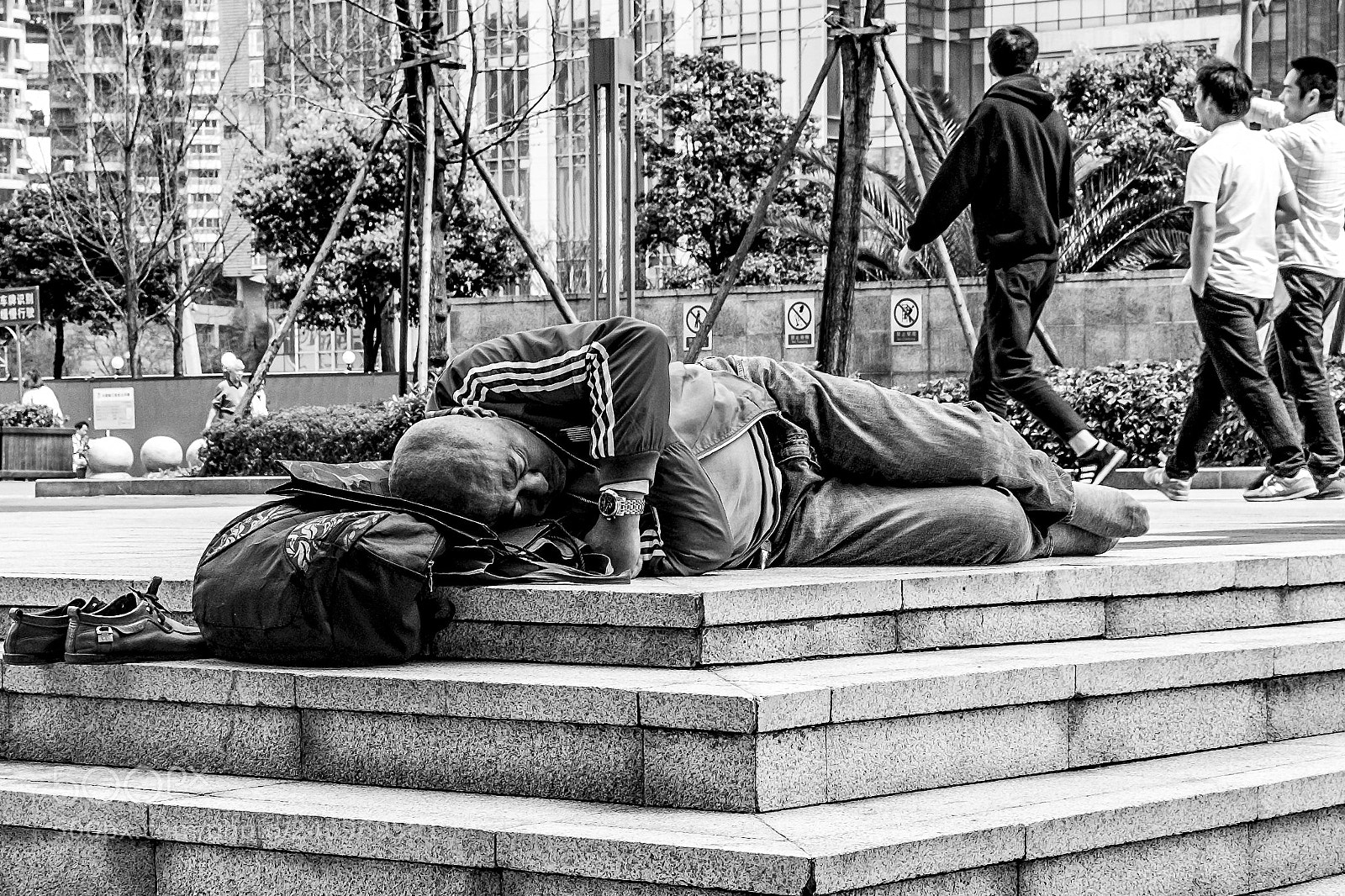 Fujifilm X100F sample photo. Sleeping on the streets photography