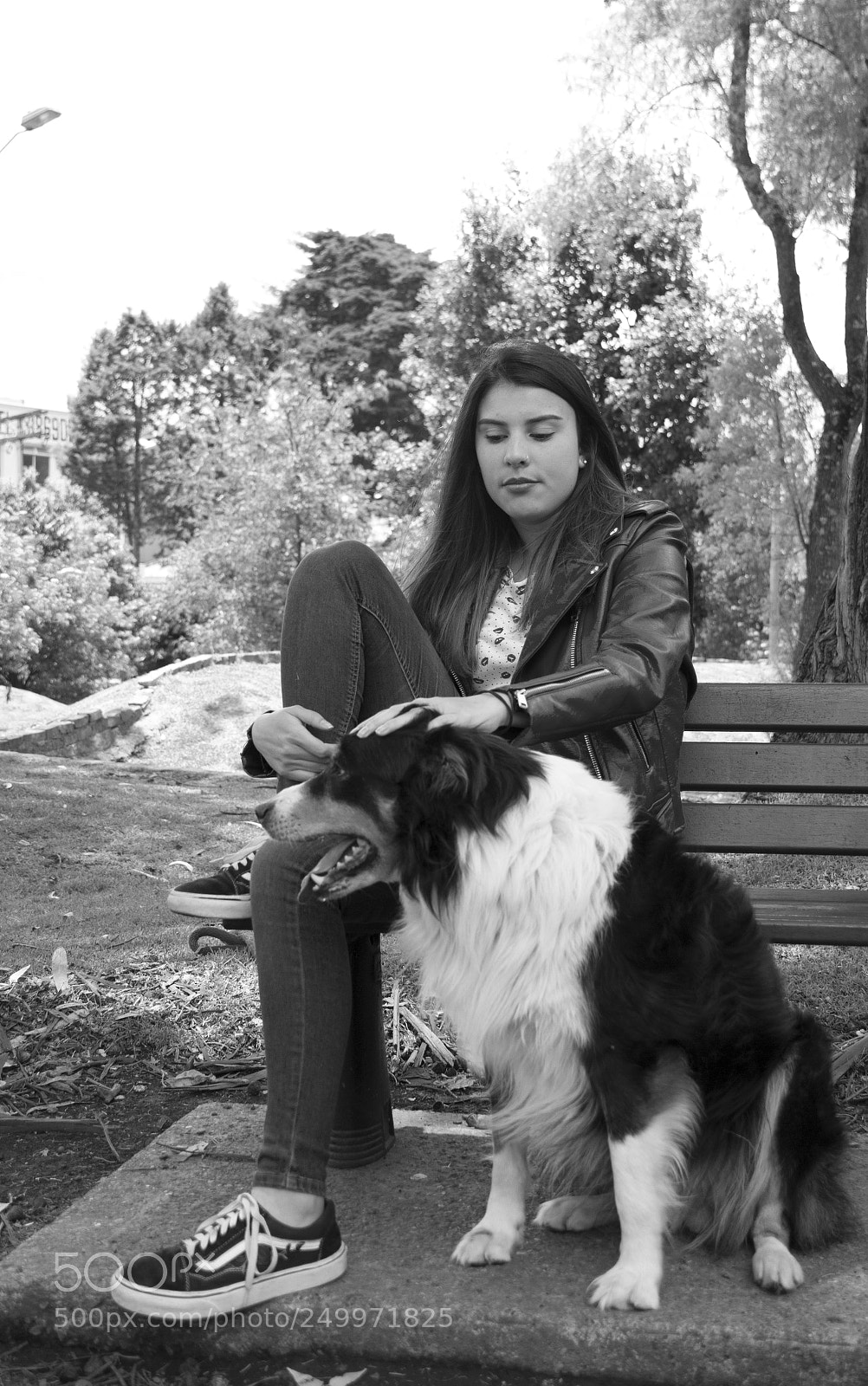 Canon EOS 60D sample photo. Opcionb&w photography
