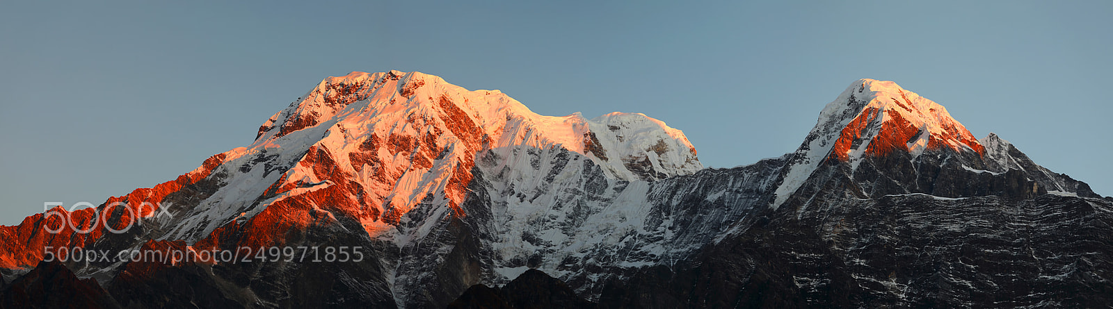 Canon EOS 5D Mark IV sample photo. Sunrise over the annapurna photography