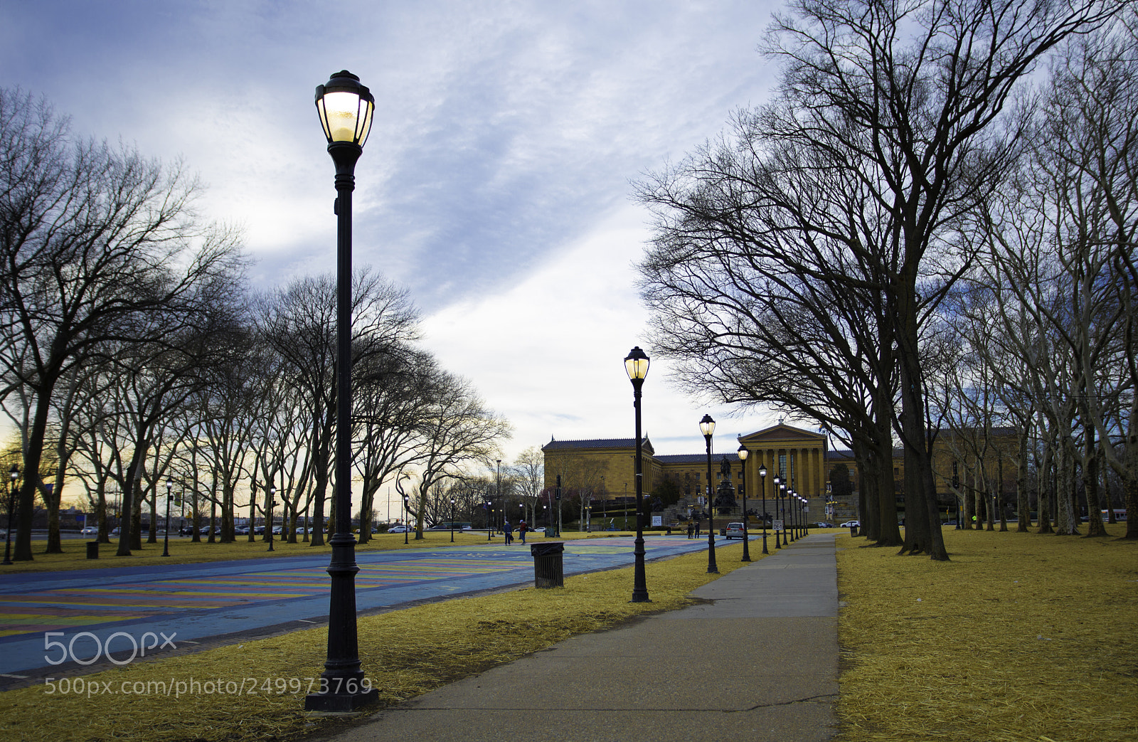 Canon EOS 5D Mark IV sample photo. Perspective photography