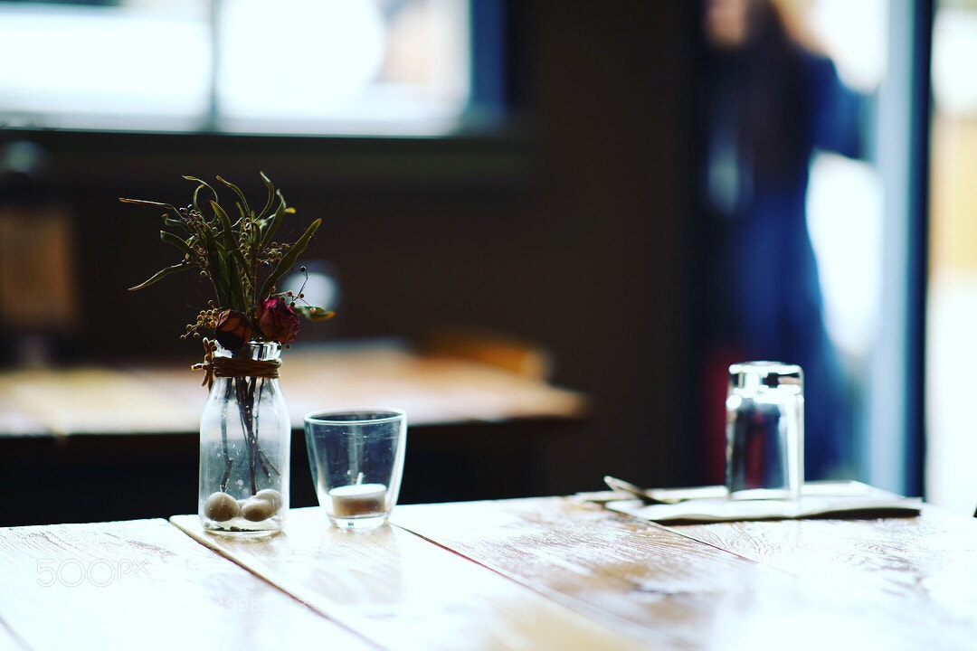 Canon EOS 5D Mark IV sample photo. Waiting  photography