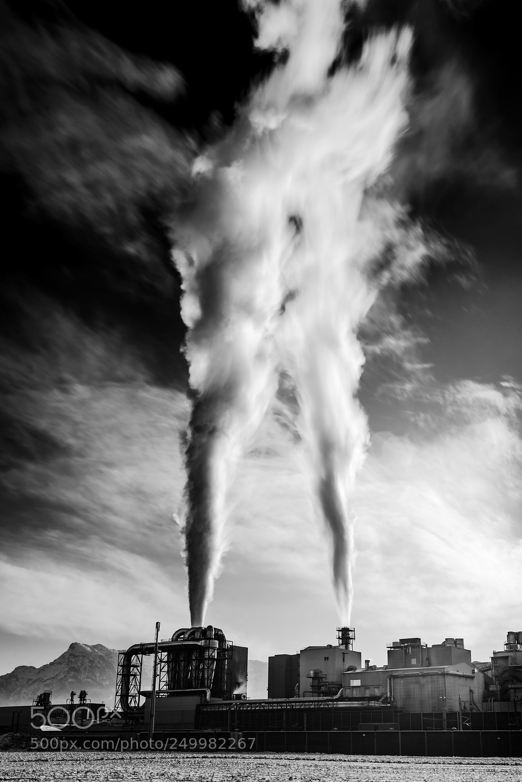 Nikon D600 sample photo. Cloud machine photography