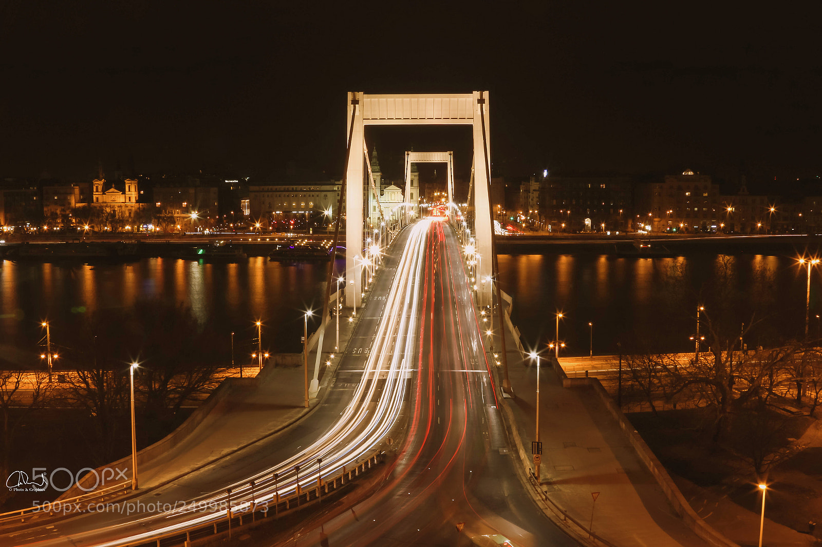 Canon EOS 70D sample photo. Elisabeth bridge photography