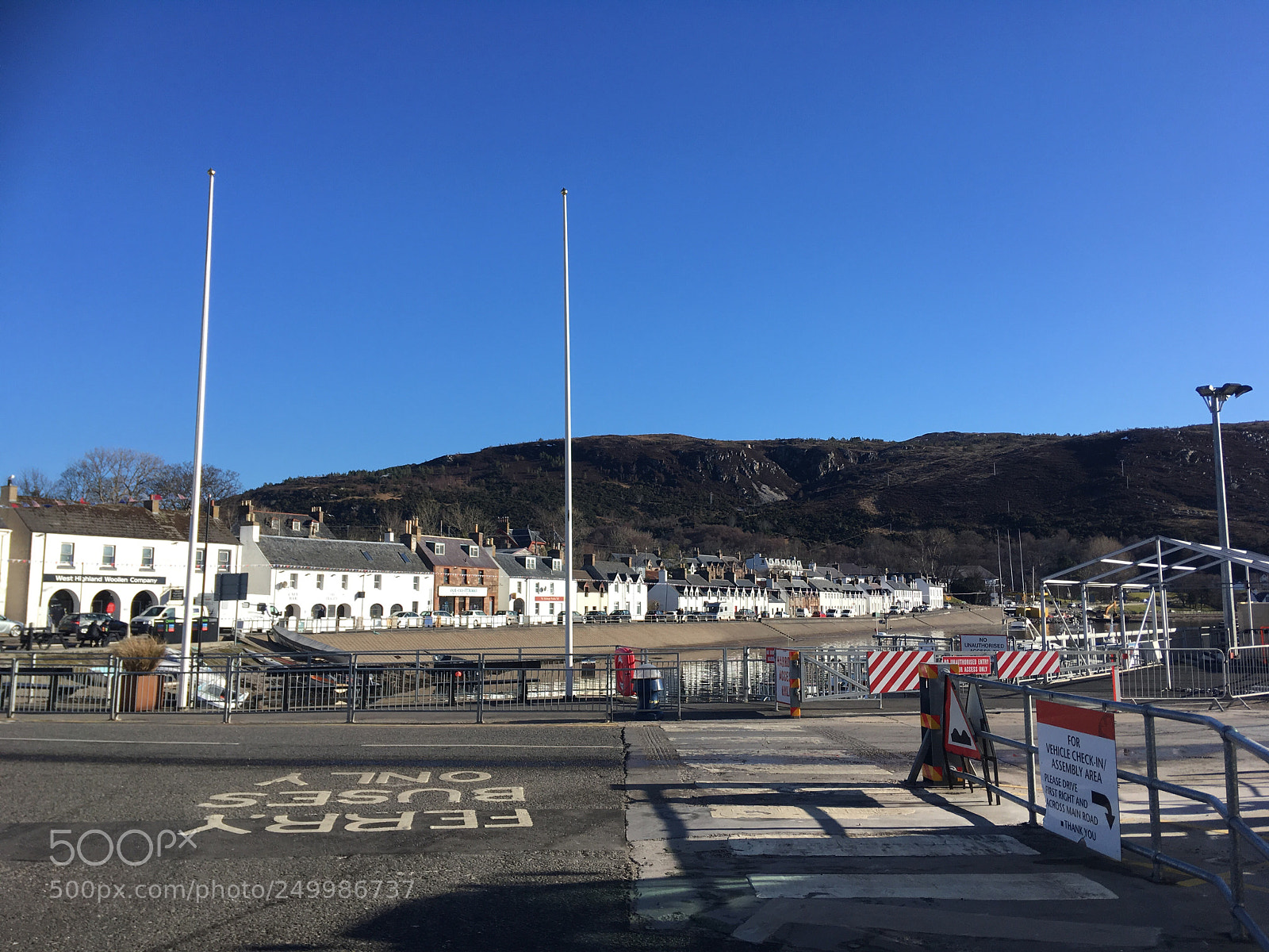 Apple iPhone SE sample photo. Ullapool photography