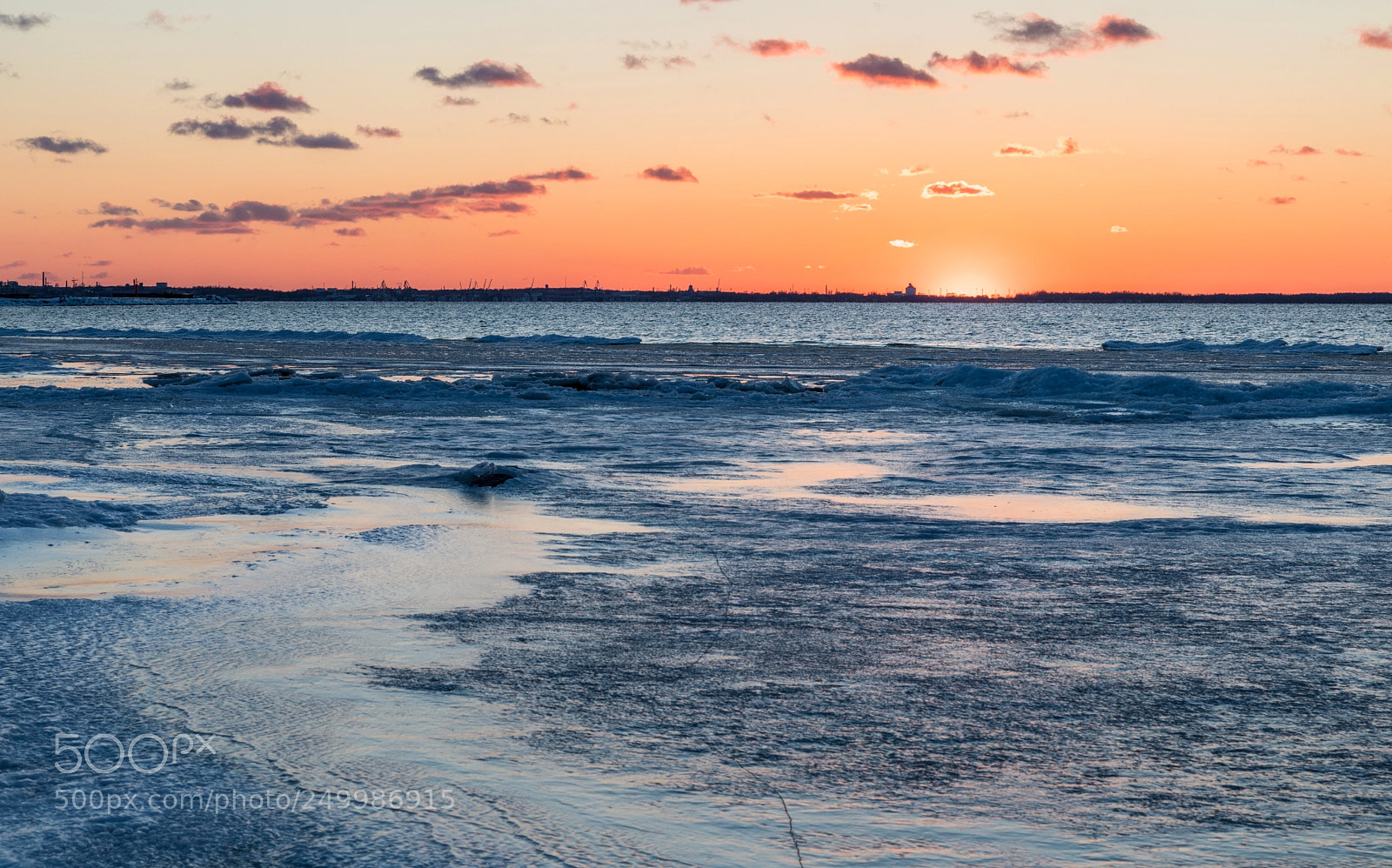 Canon EOS 5D Mark IV sample photo. Fire over the baltic photography