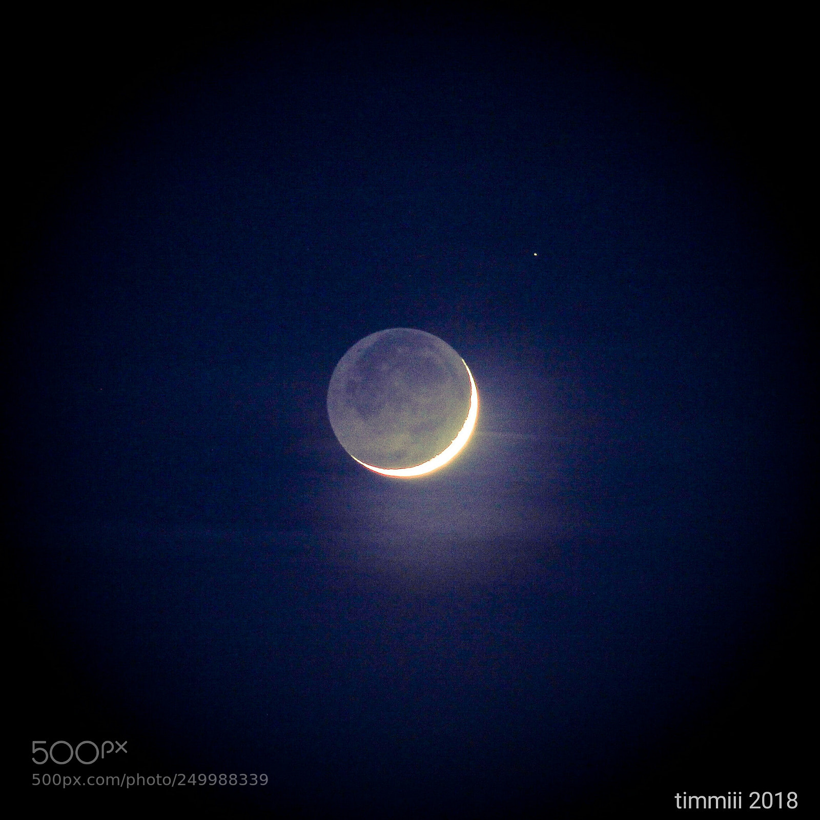 Canon EOS 1300D (EOS Rebel T6 / EOS Kiss X80) sample photo. Moon crescent photography