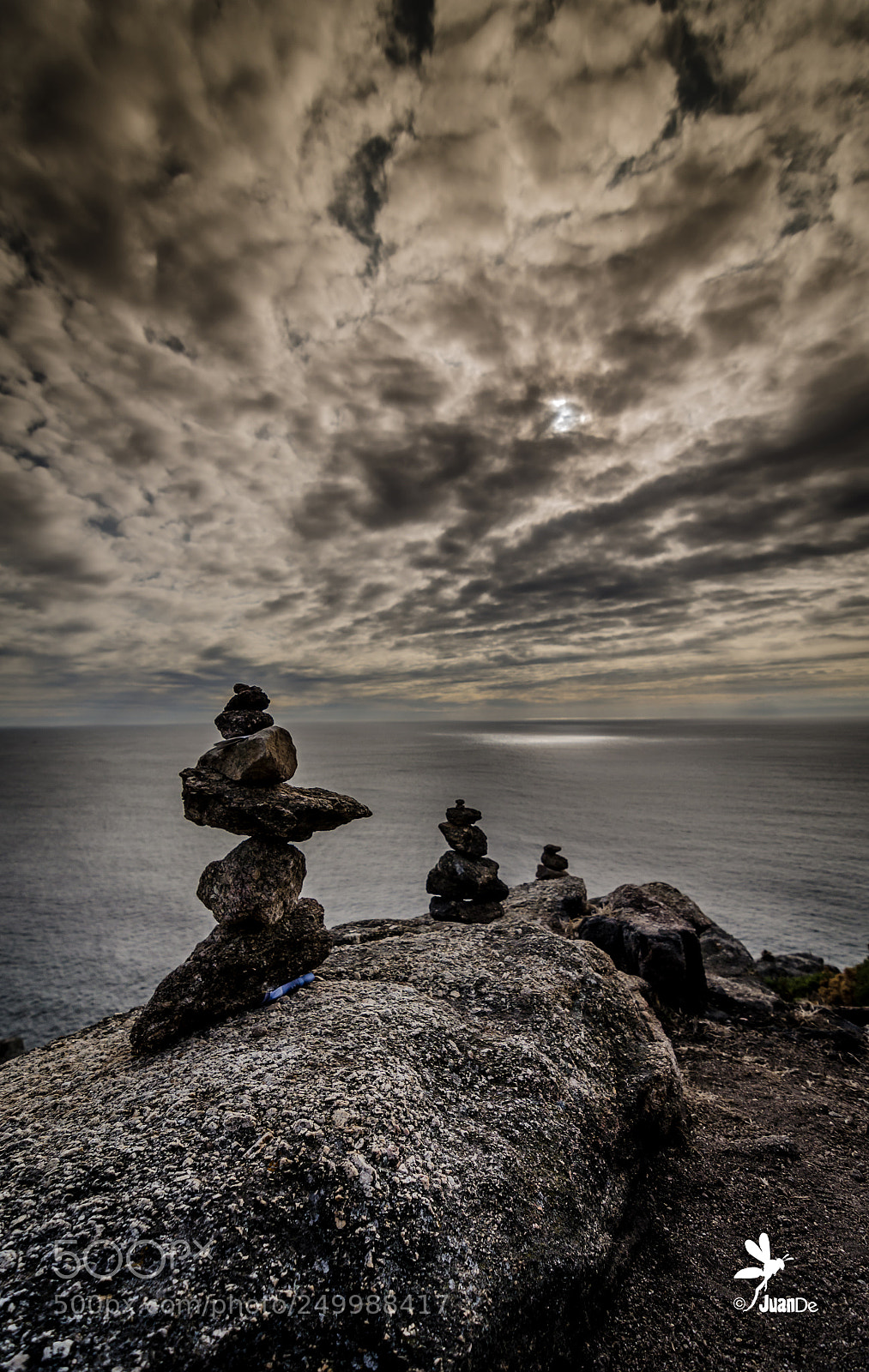 Nikon D5100 sample photo. Buenos d as. finisterra photography