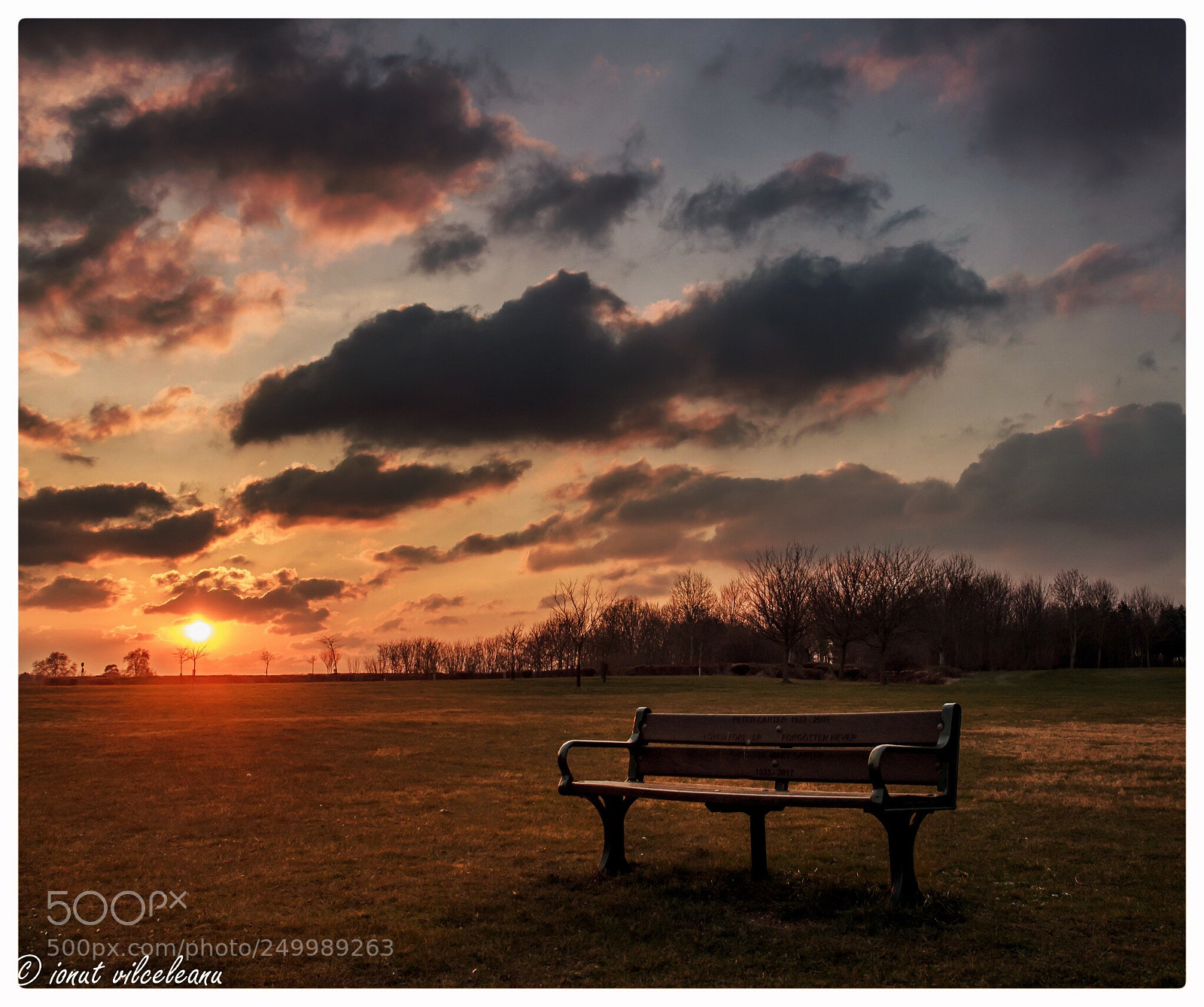 Olympus OM-D E-M5 sample photo. Beautiful sunset in dorney ! photography