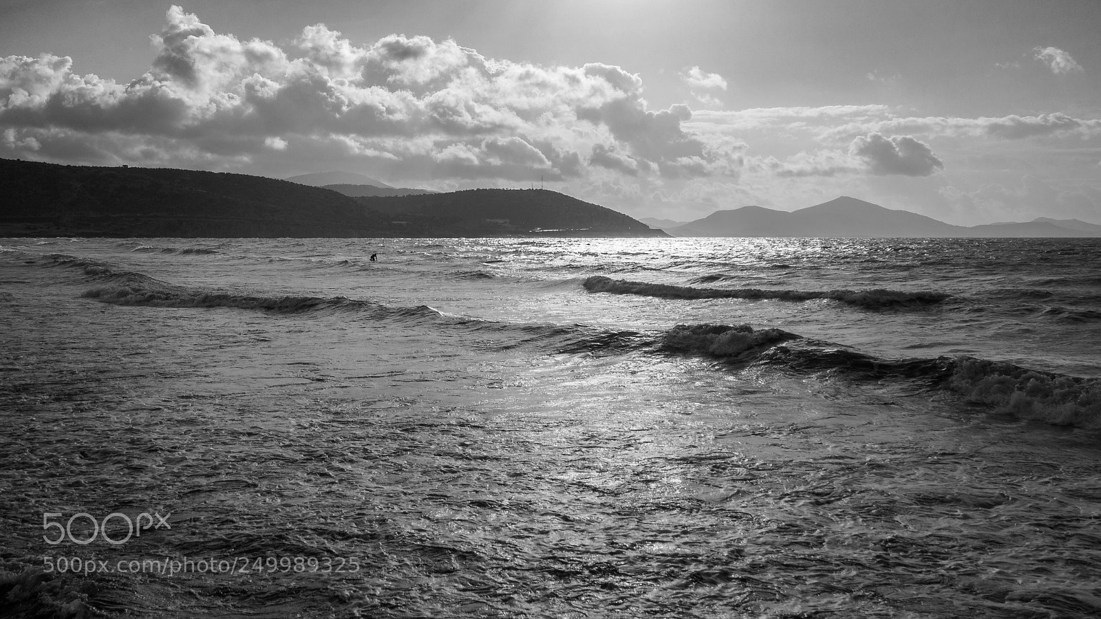 Olympus PEN E-PL6 sample photo. Lonely surfer photography