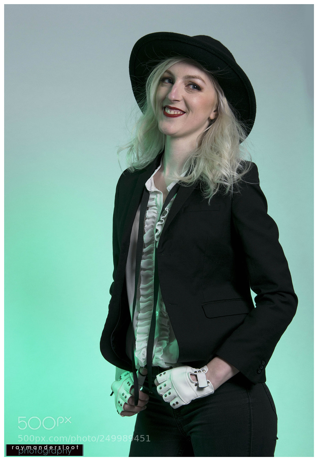 Nikon D5300 sample photo. Smooth criminal 3 photography
