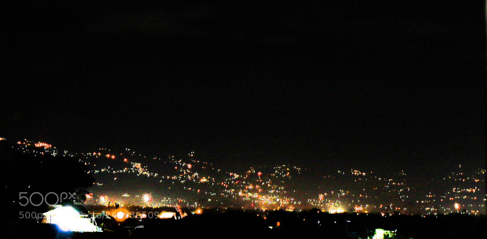 Canon EOS 760D (EOS Rebel T6s / EOS 8000D) sample photo. City light photography