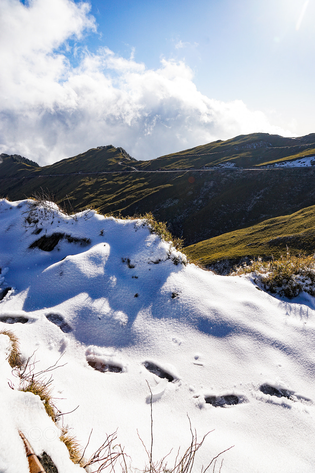 Sony ILCA-77M2 sample photo. 武嶺的雪 photography
