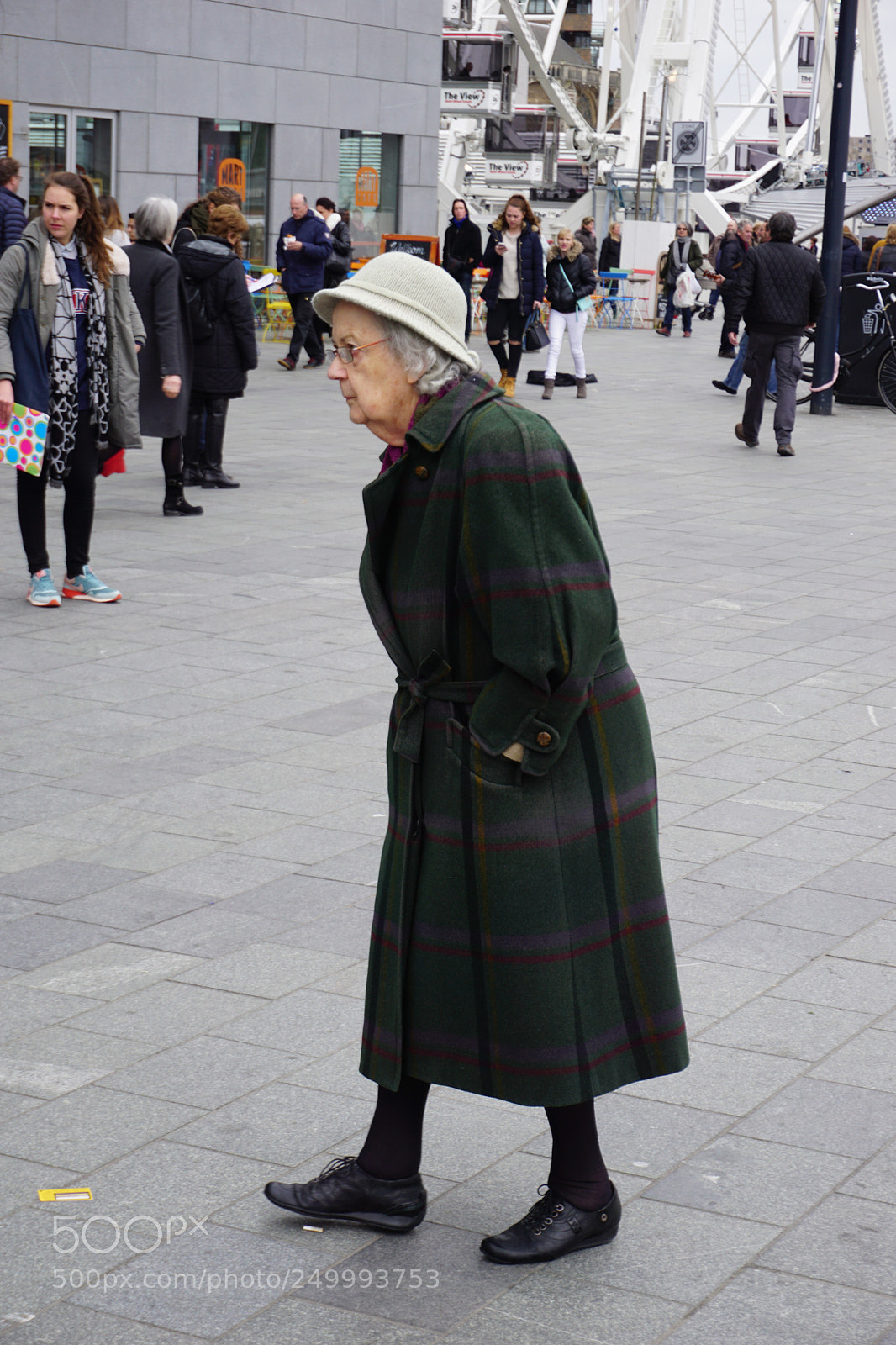 Sony a6000 sample photo. Mary poppins??? photography