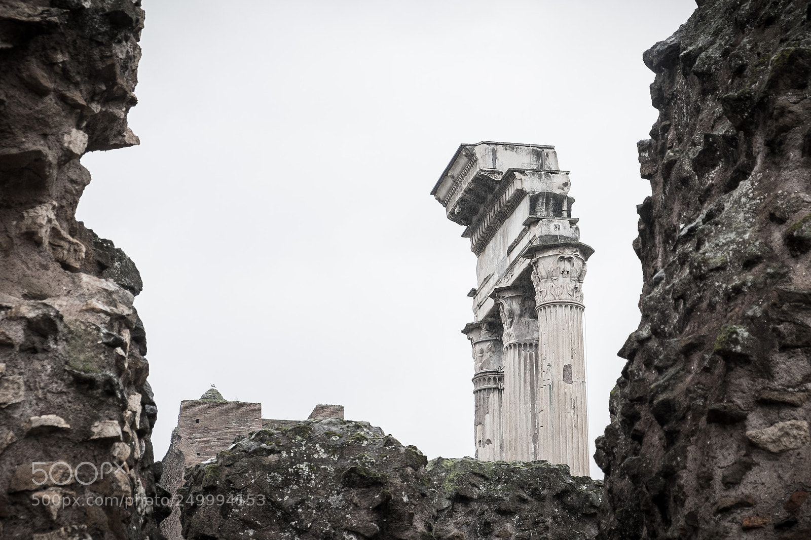 Fujifilm X-T1 sample photo. Stone column photography