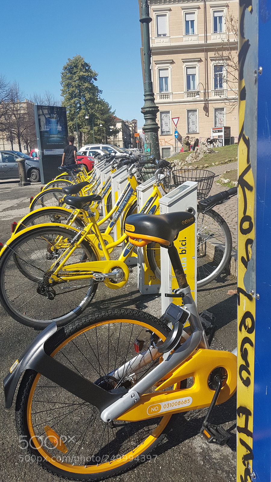 Samsung Galaxy S7 Edge sample photo. Yellow bike photography