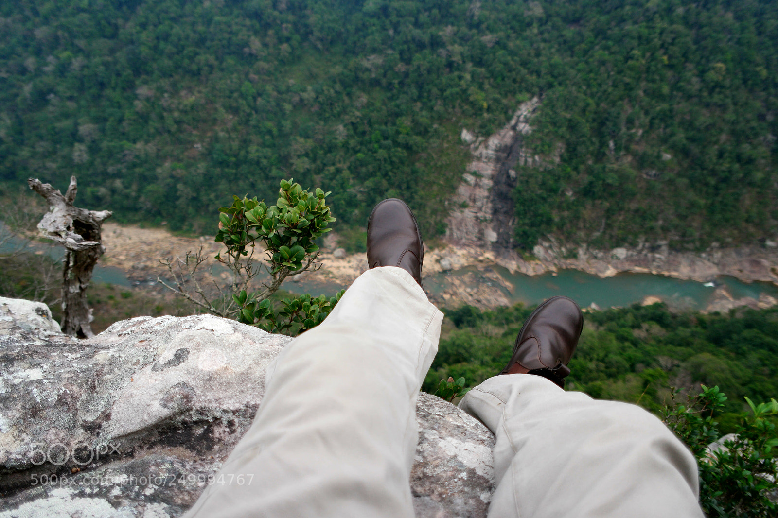 Samsung NX1 sample photo. Cliff hanger photography