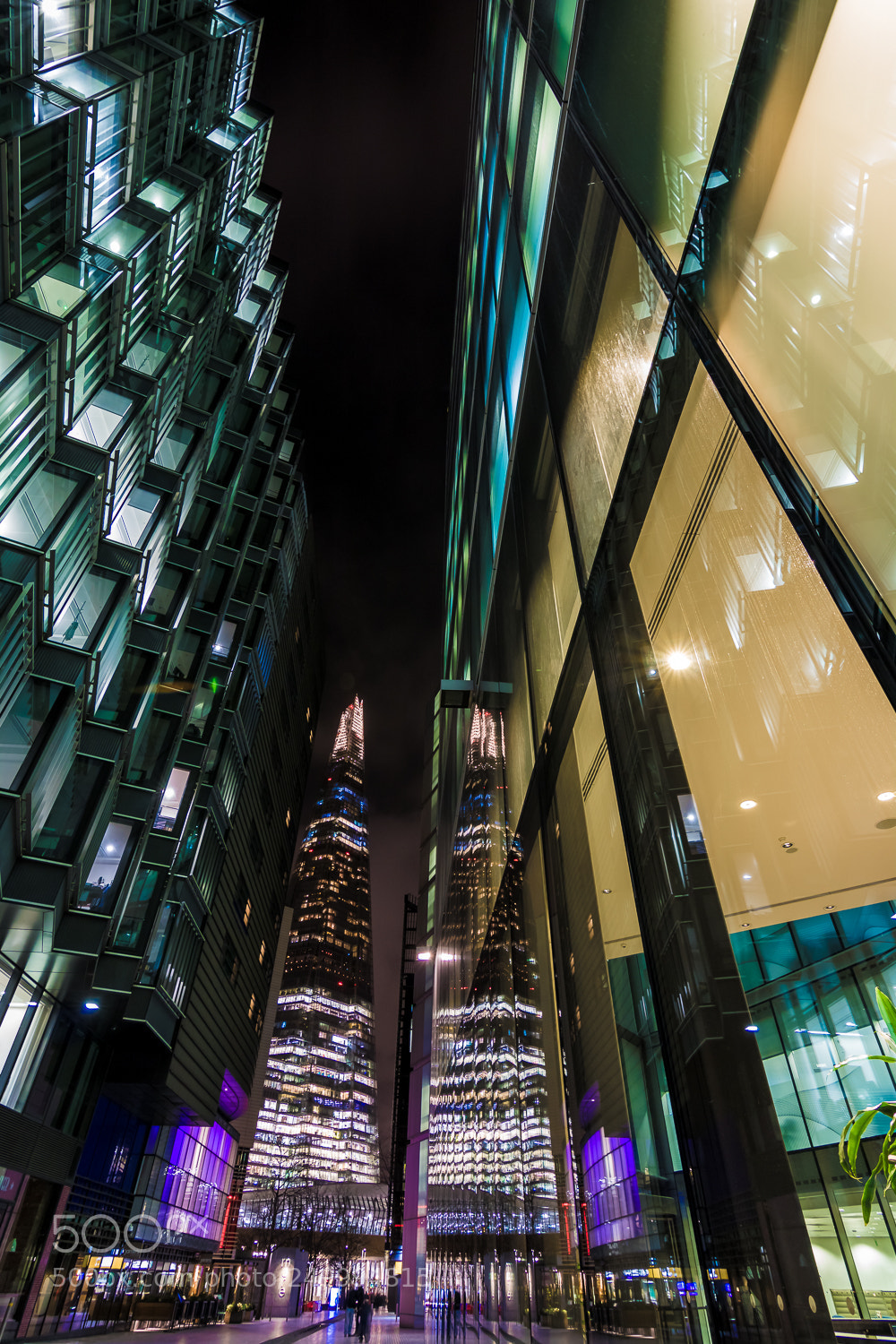 Canon EOS 750D (EOS Rebel T6i / EOS Kiss X8i) sample photo. The shard photography