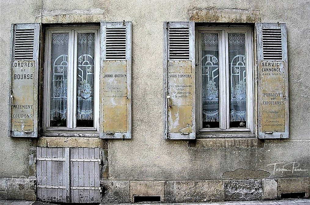 Nikon E5200 sample photo. Ordres de bourse photography