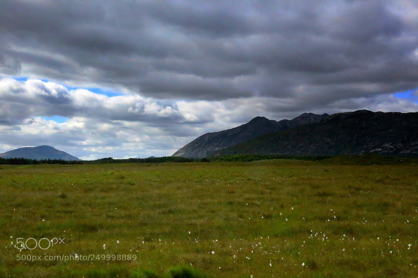Canon EF 24-70mm F4L IS USM sample photo. The clouds in the photography