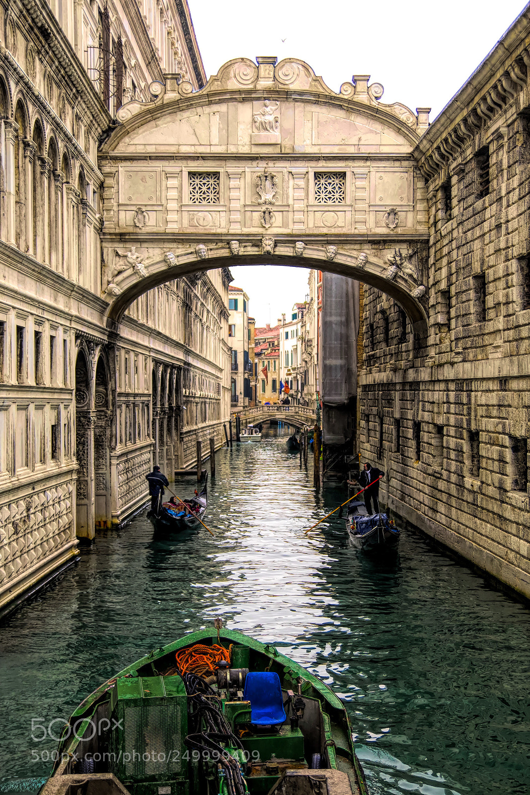 Canon EOS 70D sample photo. Bridge of sighs photography