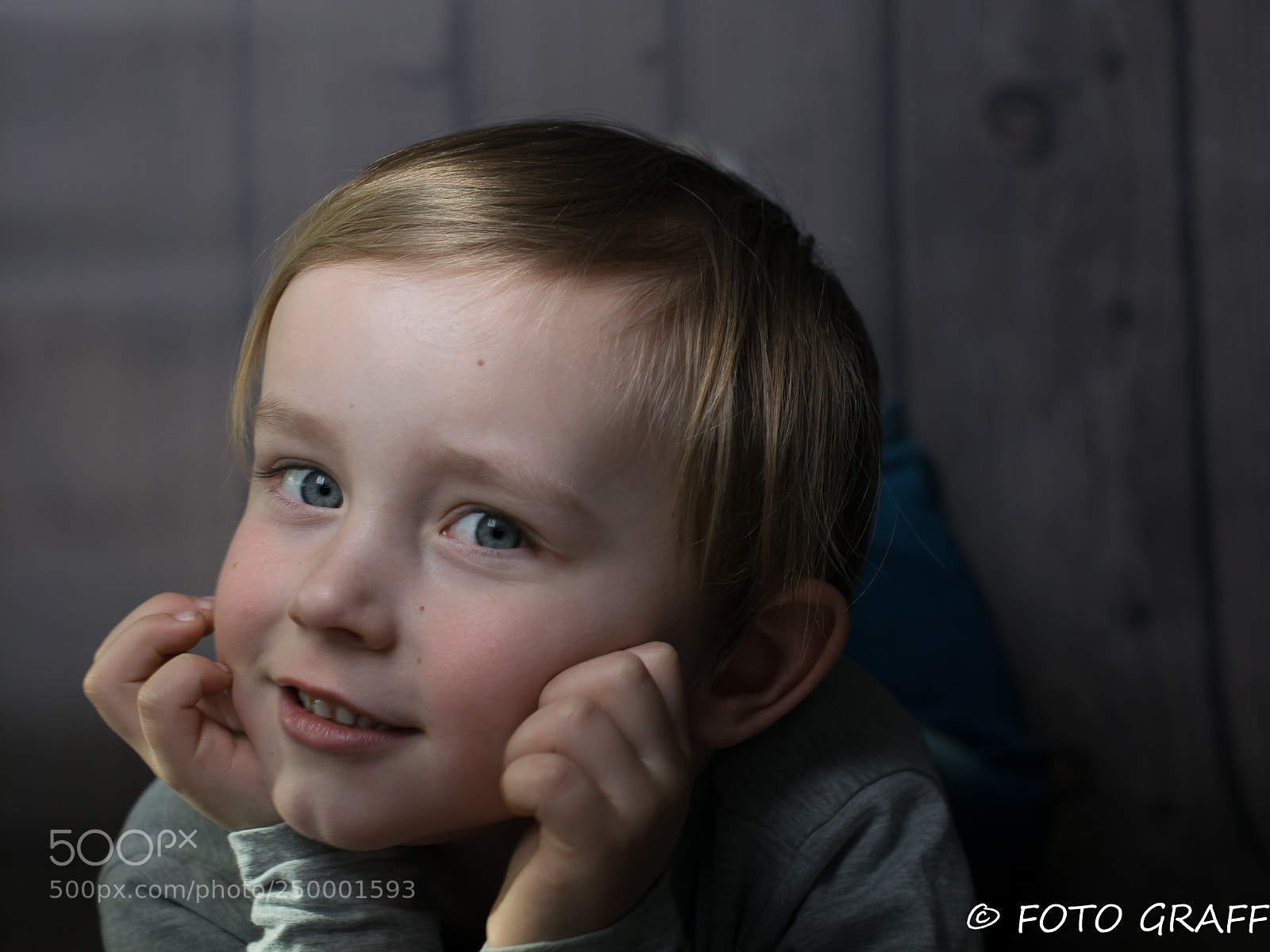 Nikon D3300 sample photo. Having fun photography